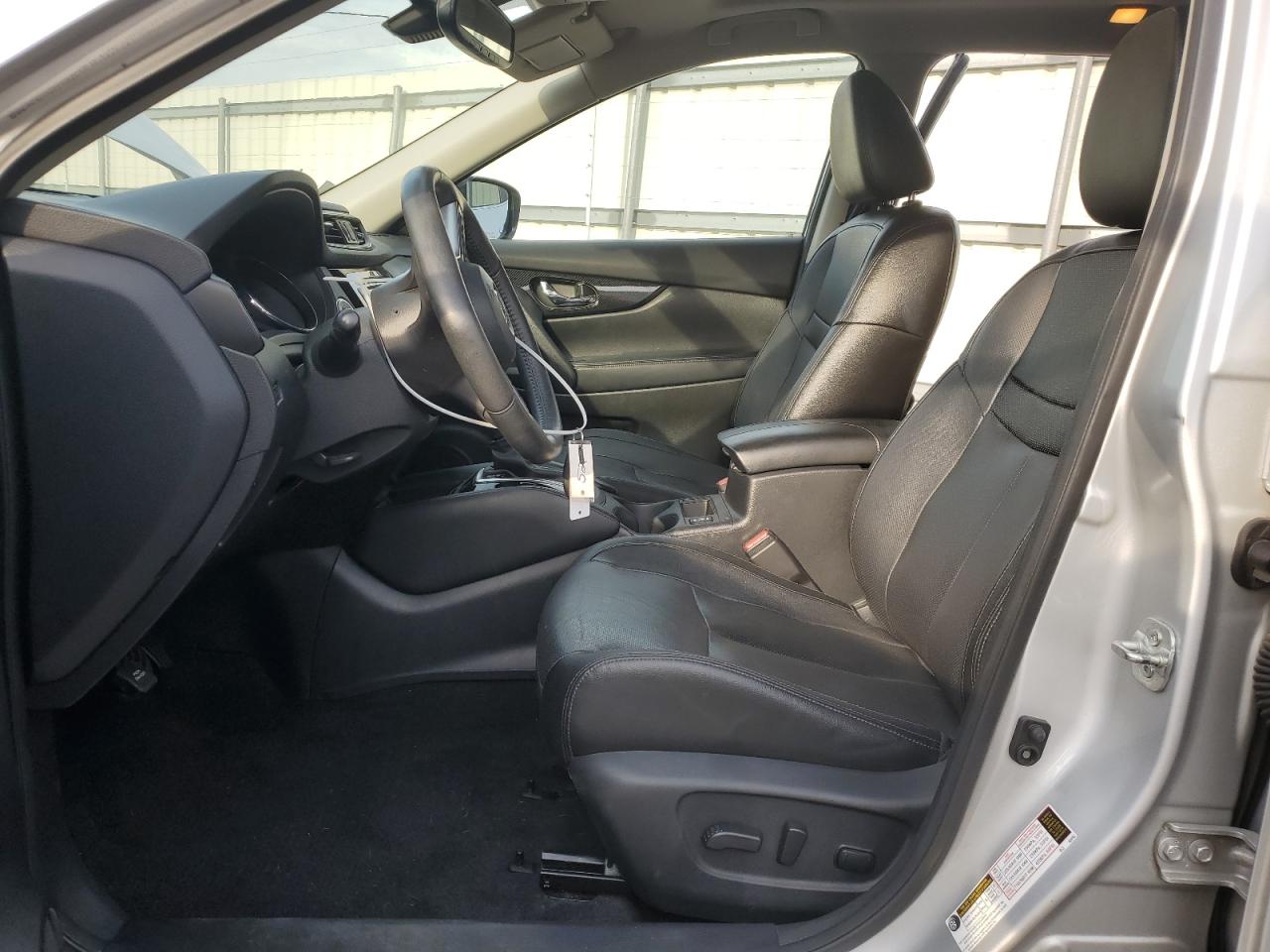 2018 Nissan Rogue - Image 7