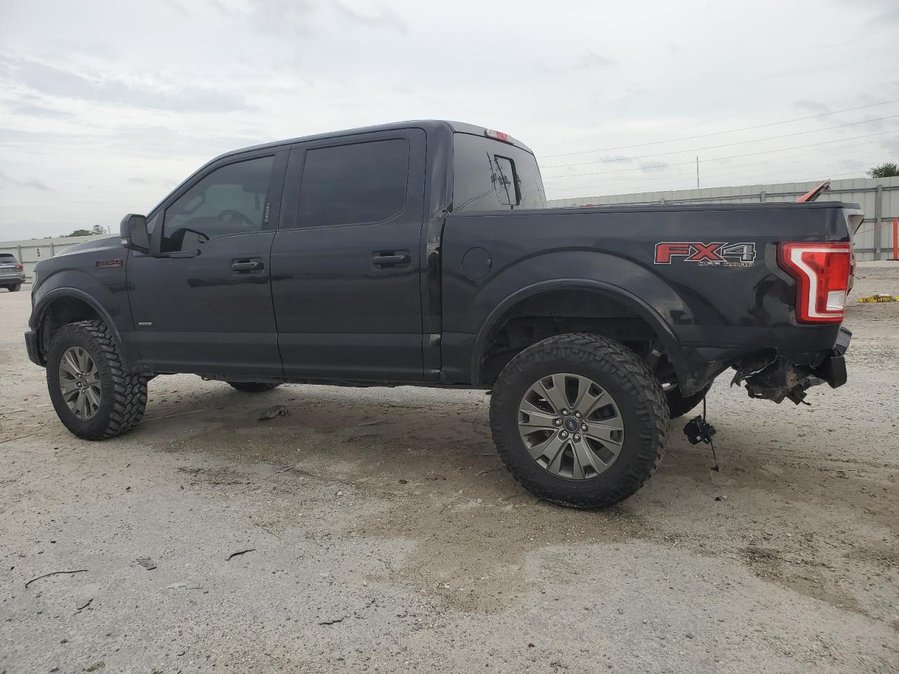 1FTEW1EGXHFA42152 2017 FORD F-150 - Image 2