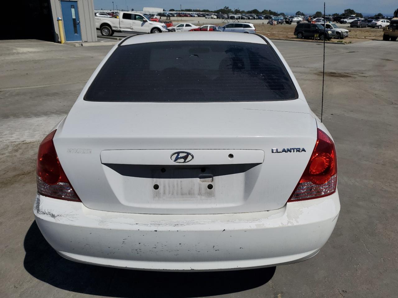 2005 Hyundai Elantra Gls VIN: KMHDN46D35U126174 Lot: 69844444