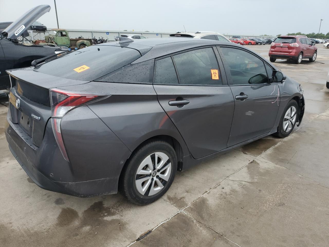 VIN JTDKARFU9J3551631 2018 TOYOTA PRIUS no.3