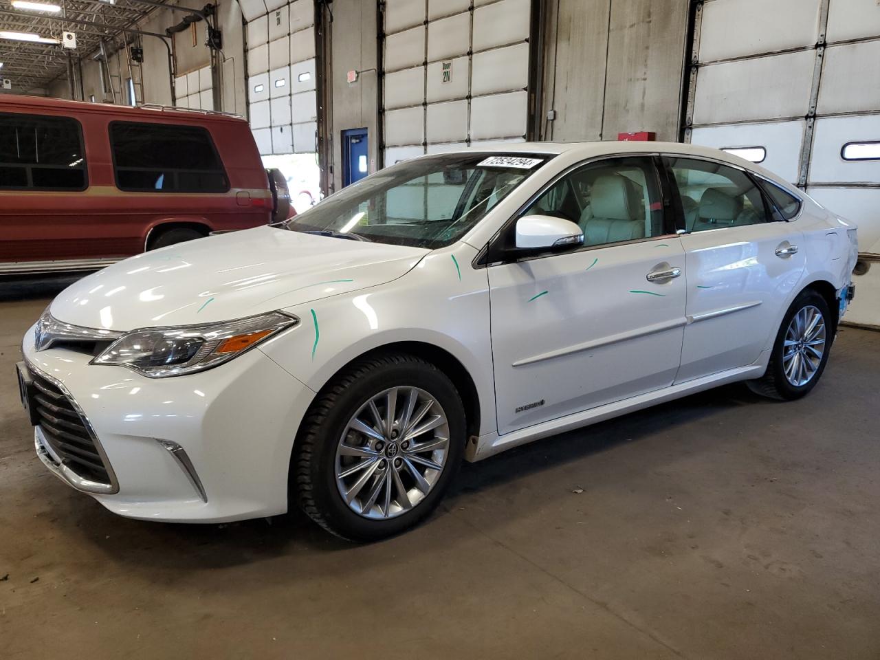 4T1BD1EB1GU050174 2016 TOYOTA AVALON - Image 1