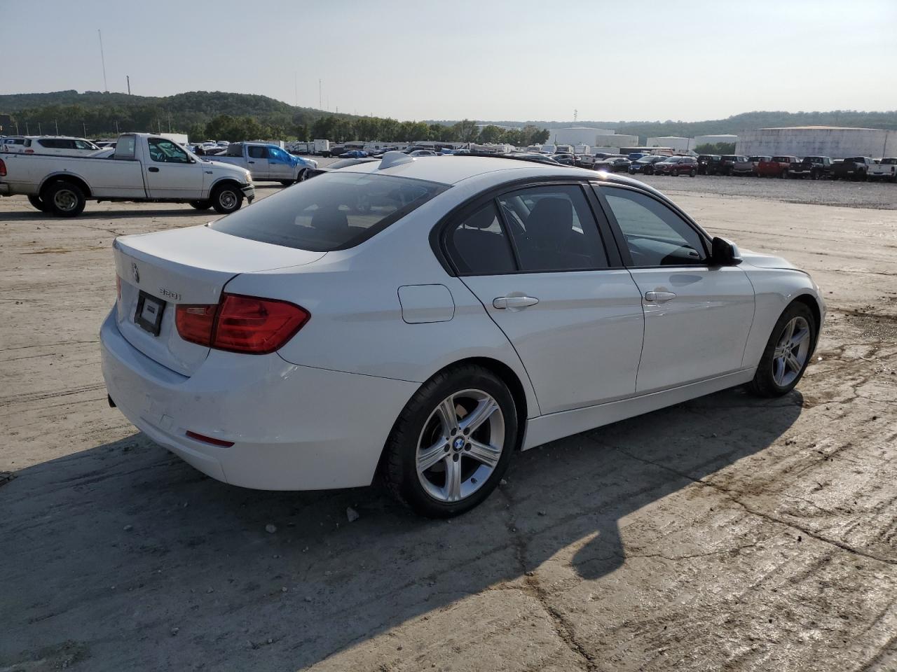 VIN WBA3B1G53ENS77912 2014 BMW 3 SERIES no.3