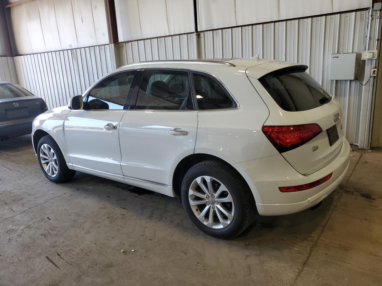 WA1L2AFP3GA148823 2016 AUDI Q5 - Image 2