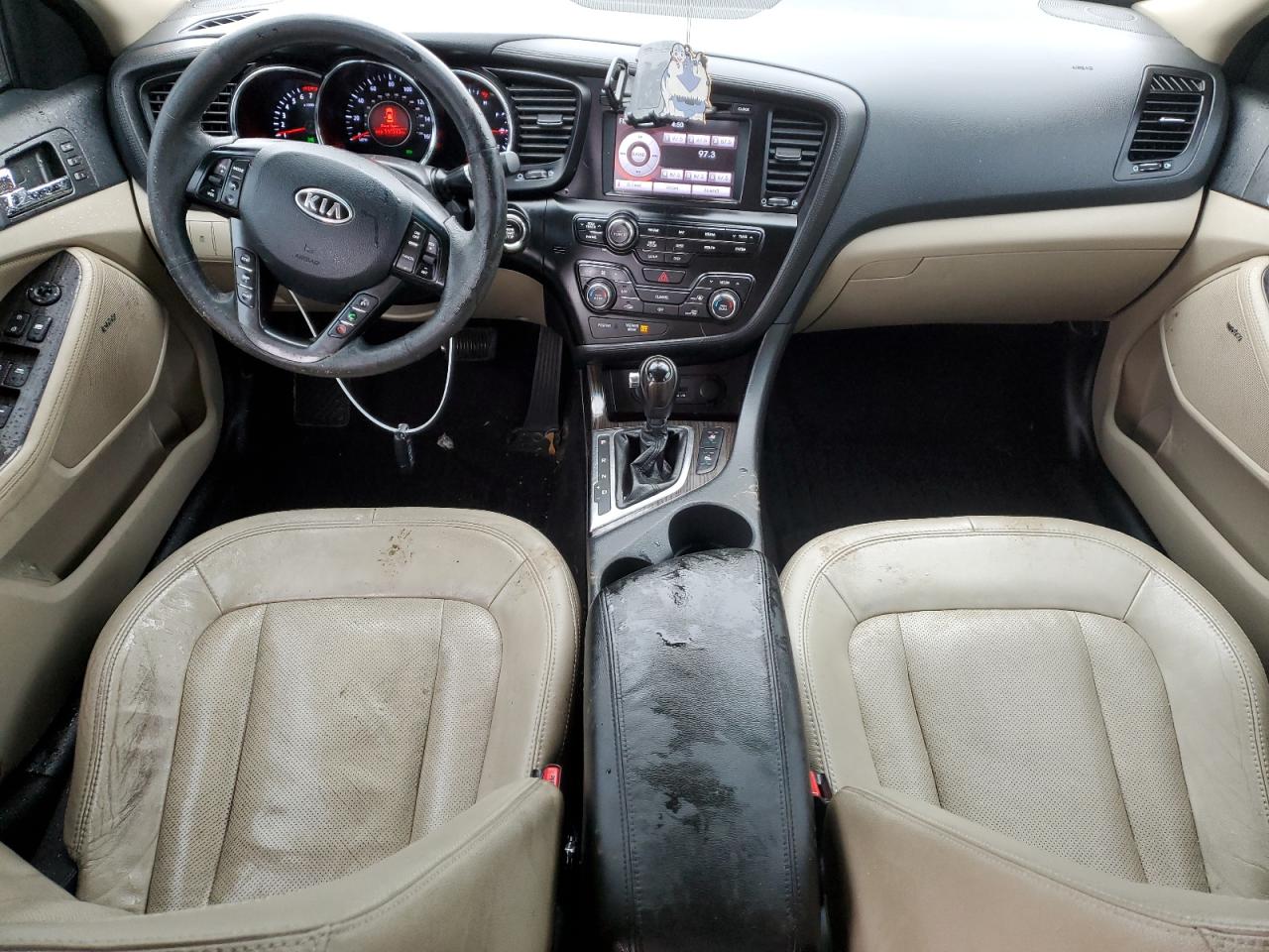 2011 Kia Optima - Image 8