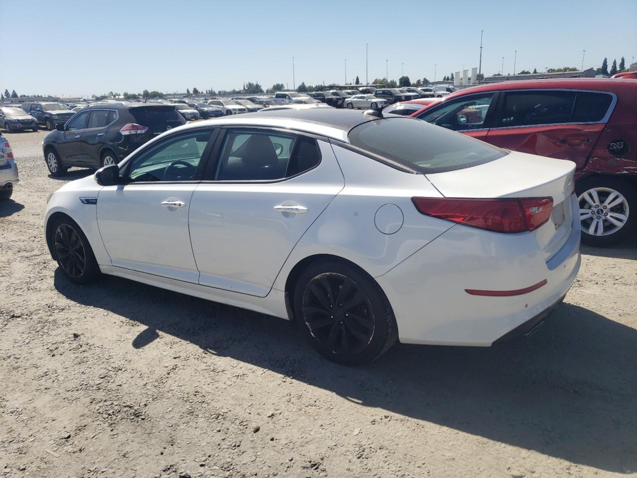 5XXGR4A64FG495230 2015 KIA OPTIMA - Image 2