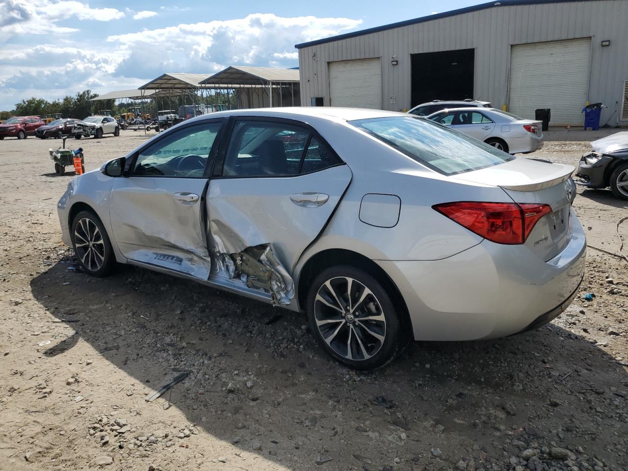 5YFBURHE2KP939581 2019 TOYOTA COROLLA - Image 2