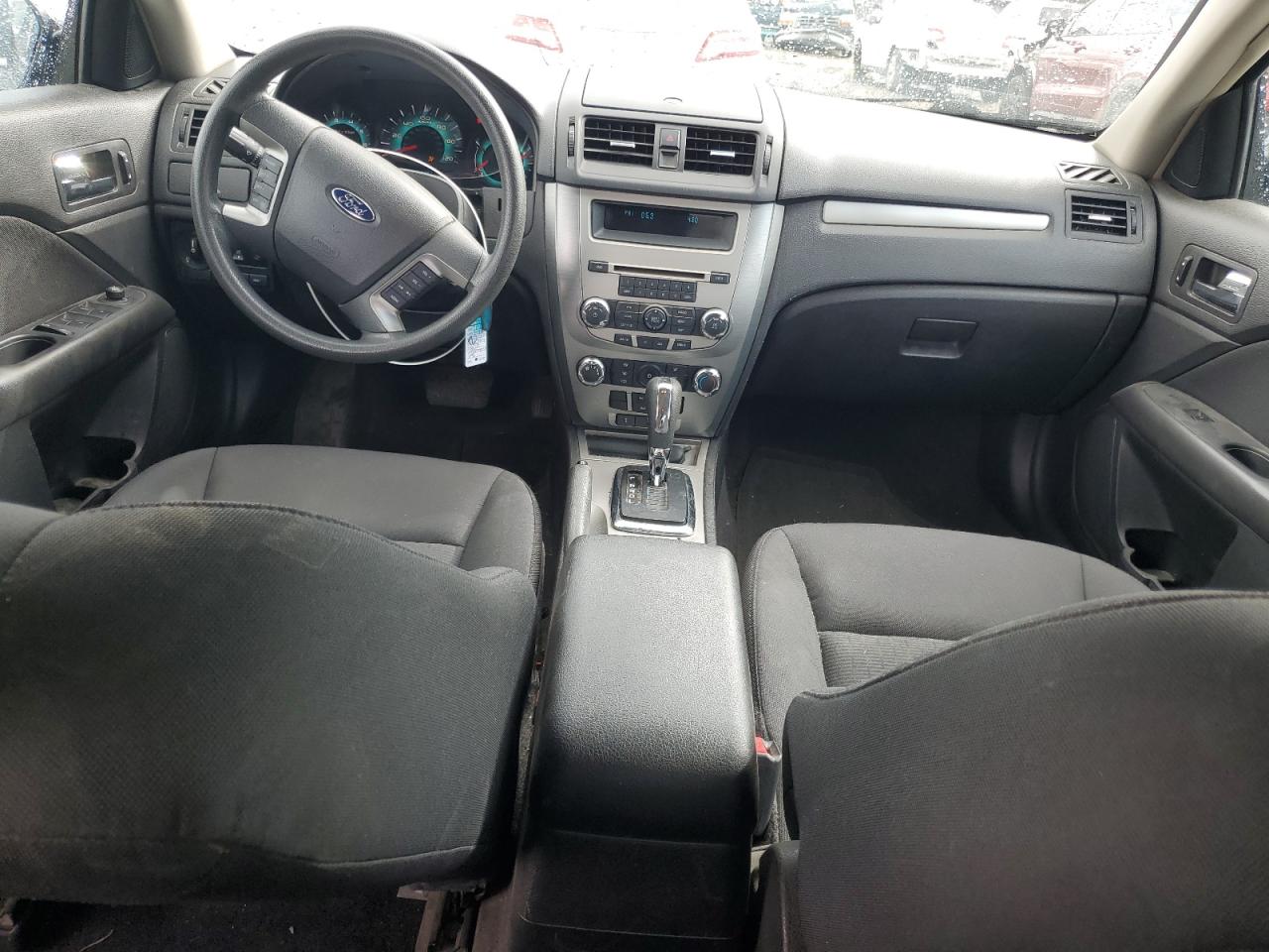 2010 Ford Fusion - Image 8