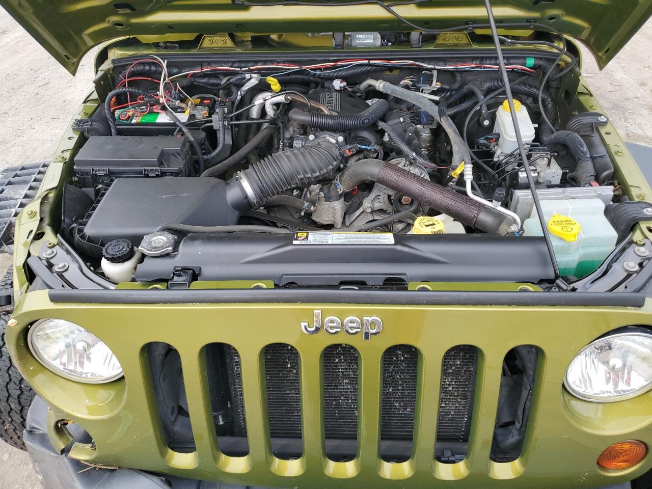 1J4AA2D10AL212228 2010 Jeep Wrangler Sport