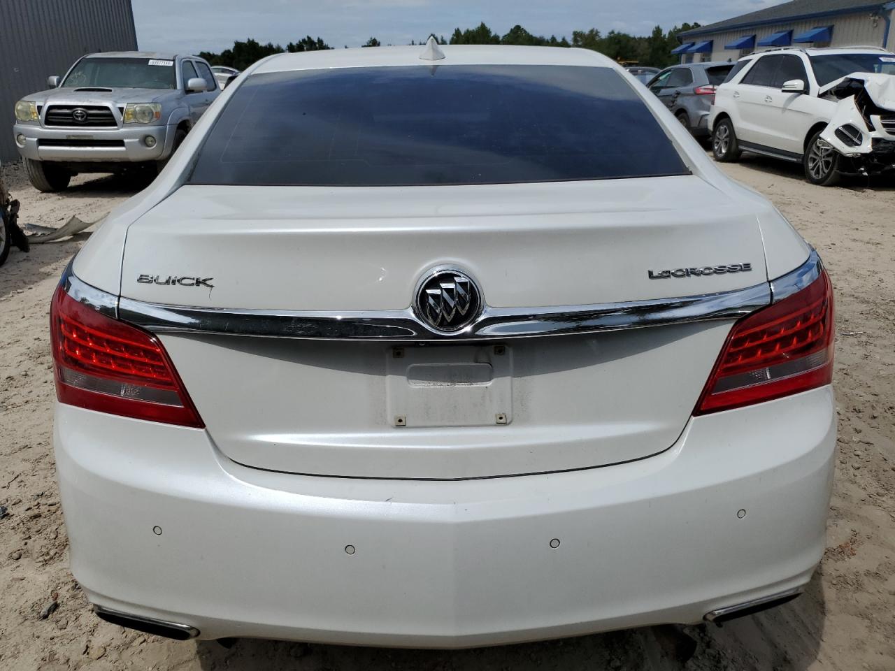 1G4GB5G31GF282965 2016 Buick Lacrosse