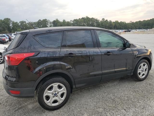  FORD ESCAPE 2019 Czarny