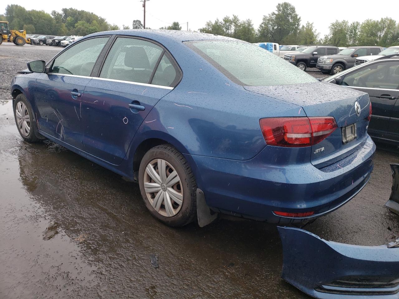 2017 Volkswagen Jetta - Image 2