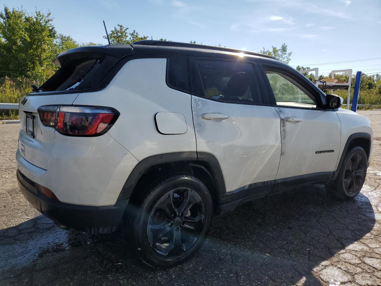 2020 Jeep Compass - Image 3