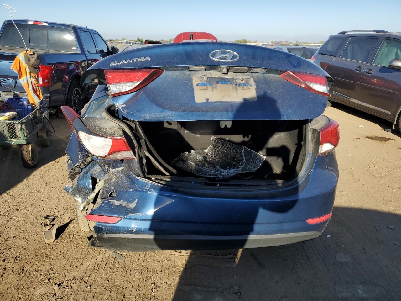 KMHDH4AE4GU542437 2016 Hyundai Elantra Se