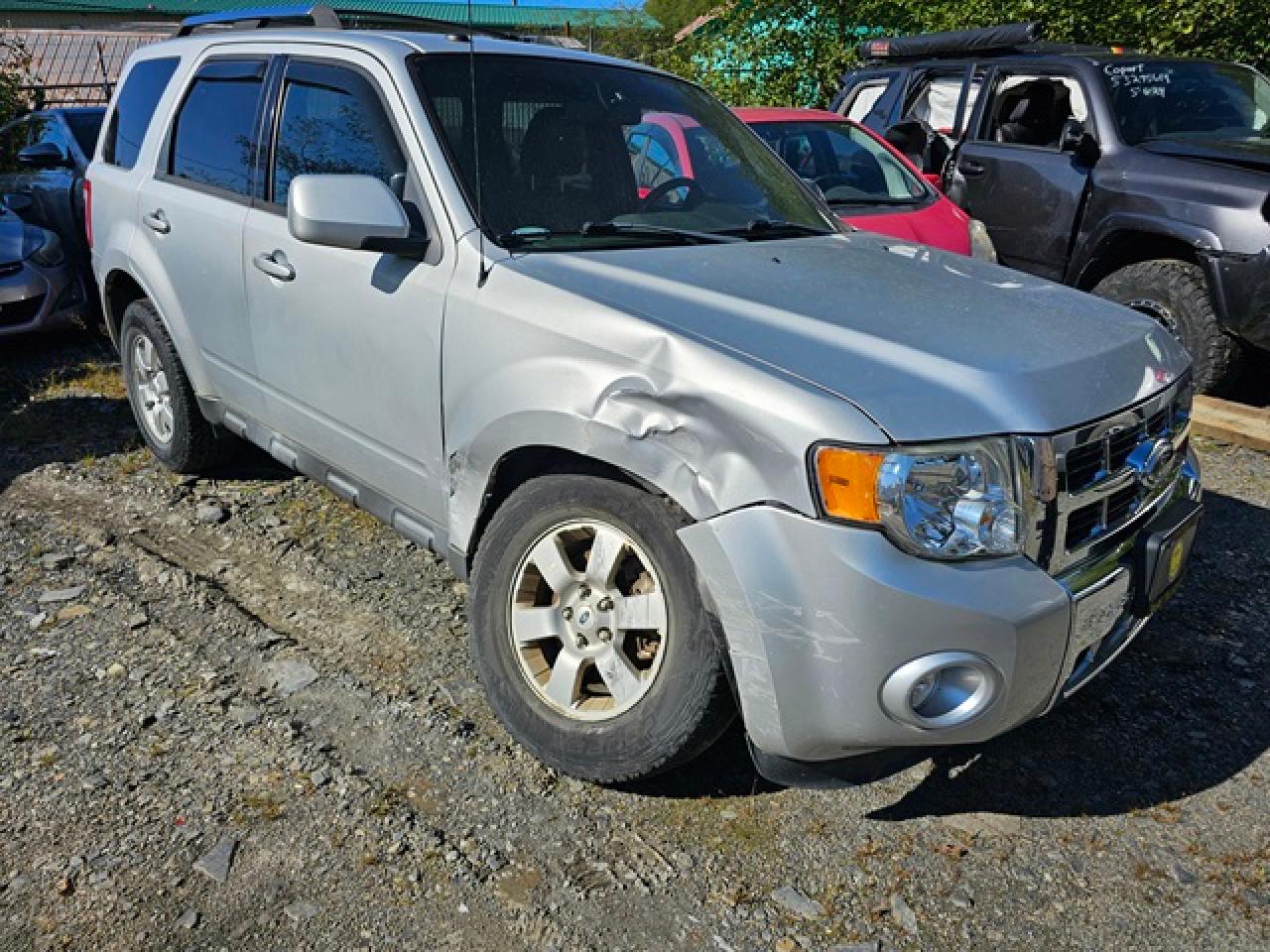 2011 Ford Escape - Image 2