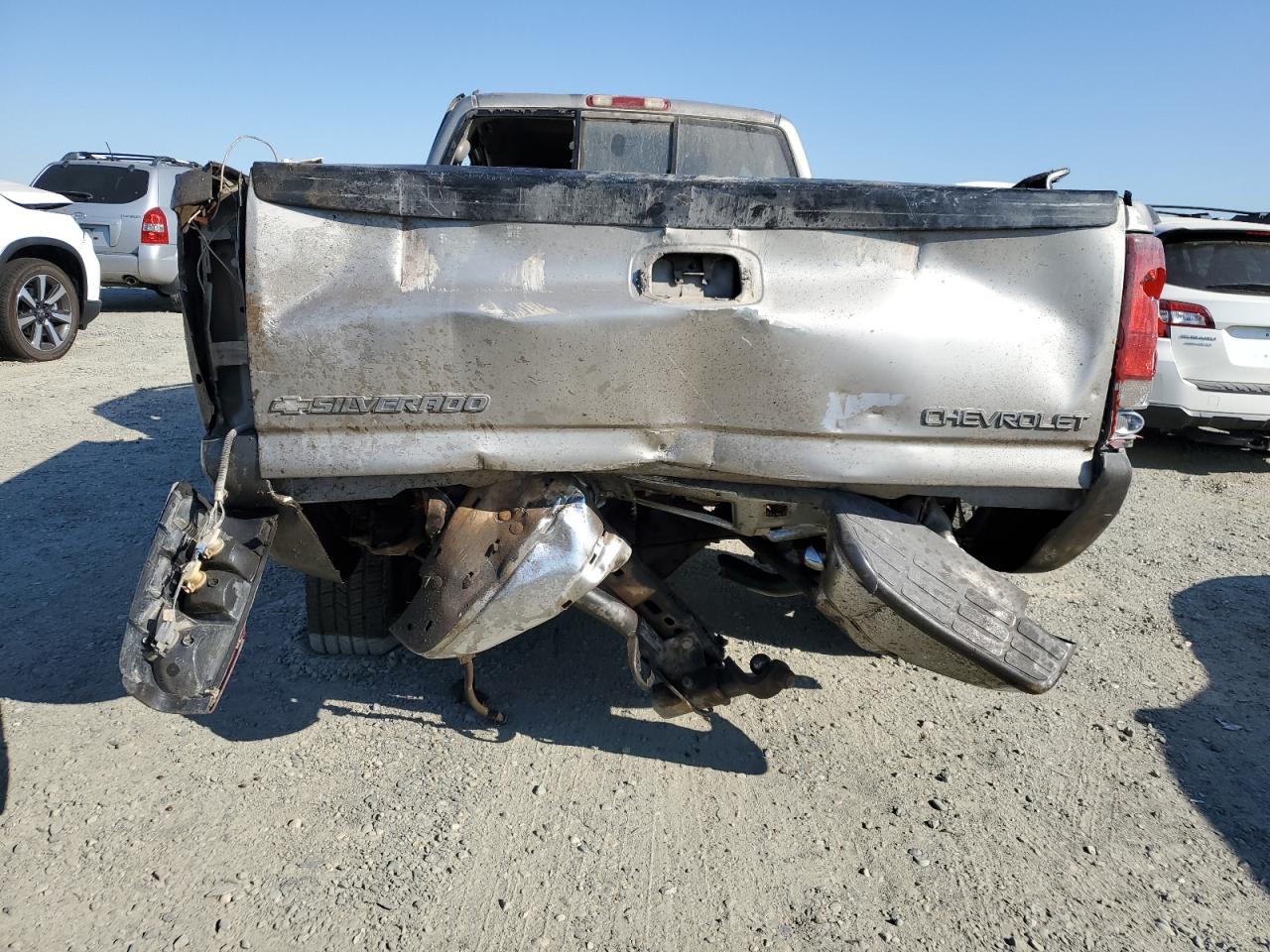 2000 Chevrolet Silverado K2500 VIN: 1GCGK29U0YE401167 Lot: 70407574