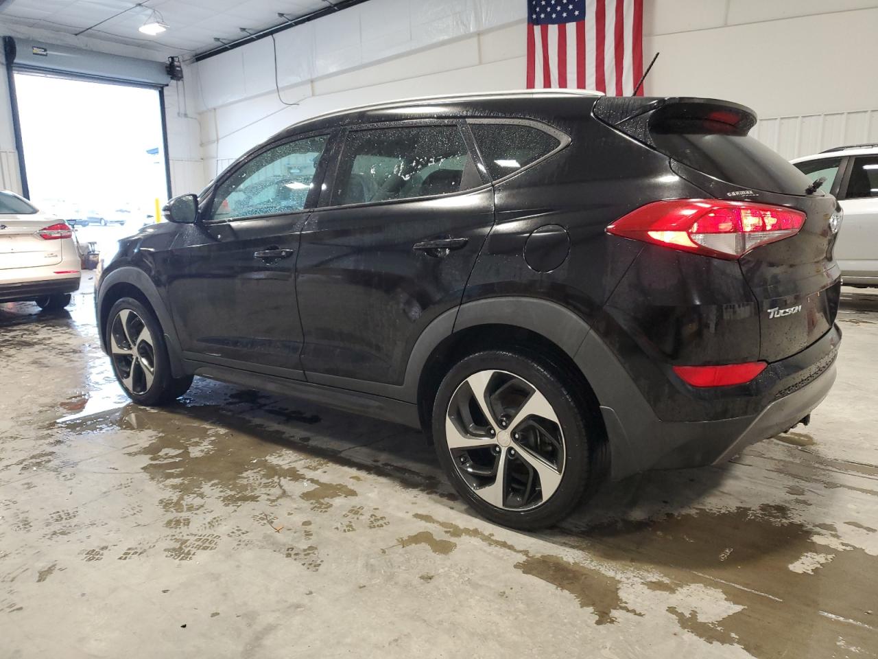 KM8J33A21GU146757 2016 HYUNDAI TUCSON - Image 2