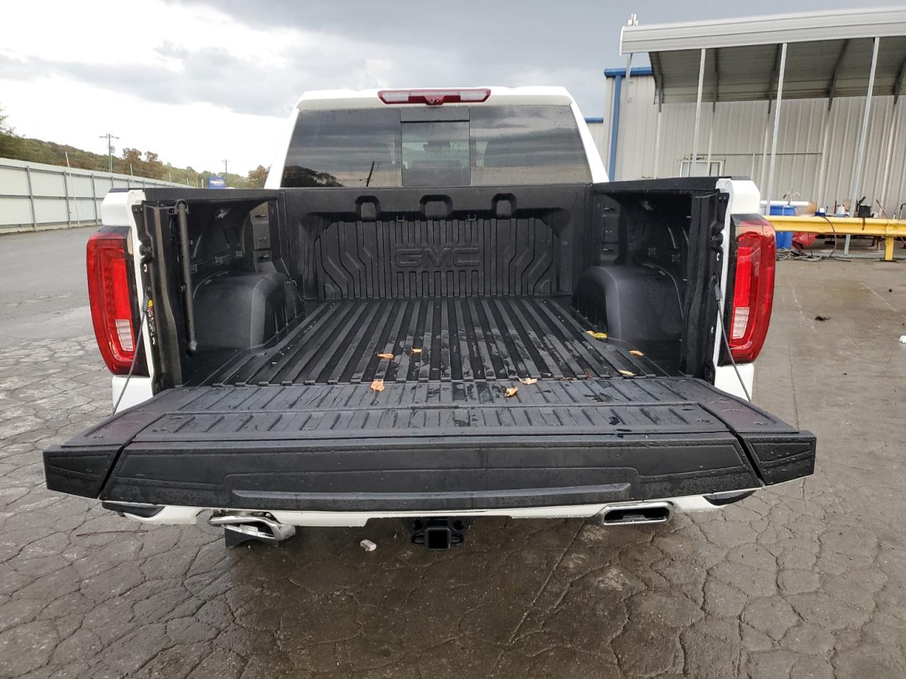 1GTUUEEL2PZ315667 2023 GMC Sierra K1500 At4