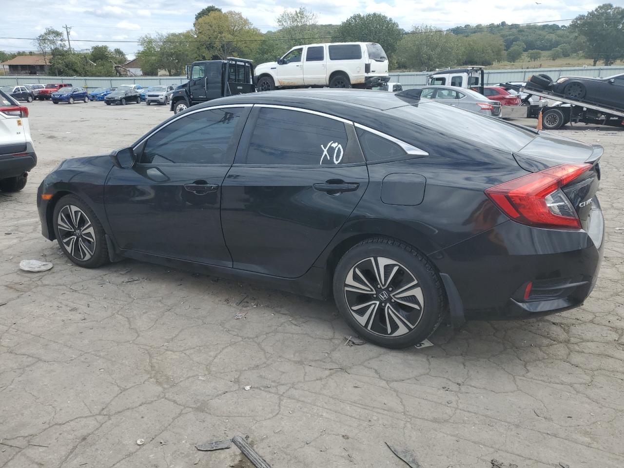 19XFC1F79GE018672 2016 HONDA CIVIC - Image 2