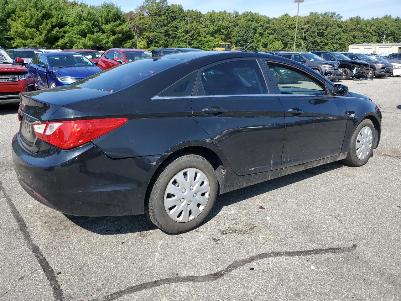2011 Hyundai Sonata - Image 3