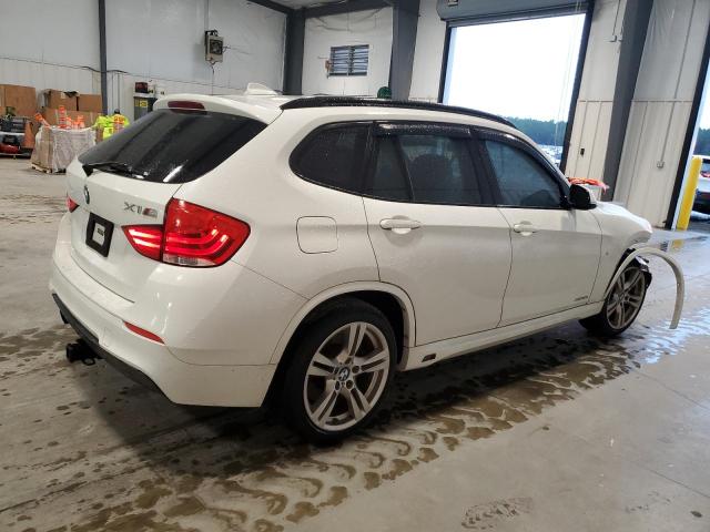  BMW X1 2014 Белы