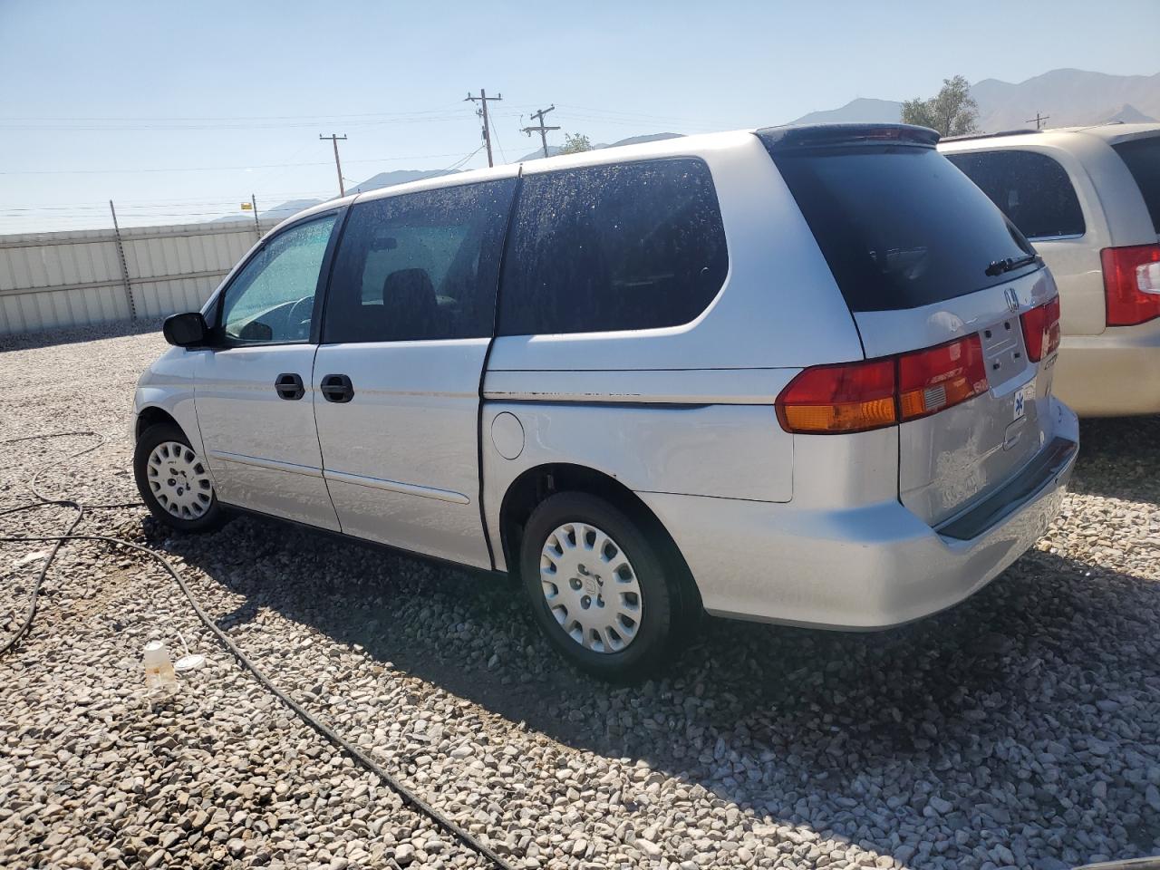 2002 Honda Odyssey - Image 2