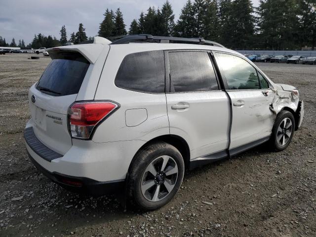 Паркетники SUBARU FORESTER 2017 Білий