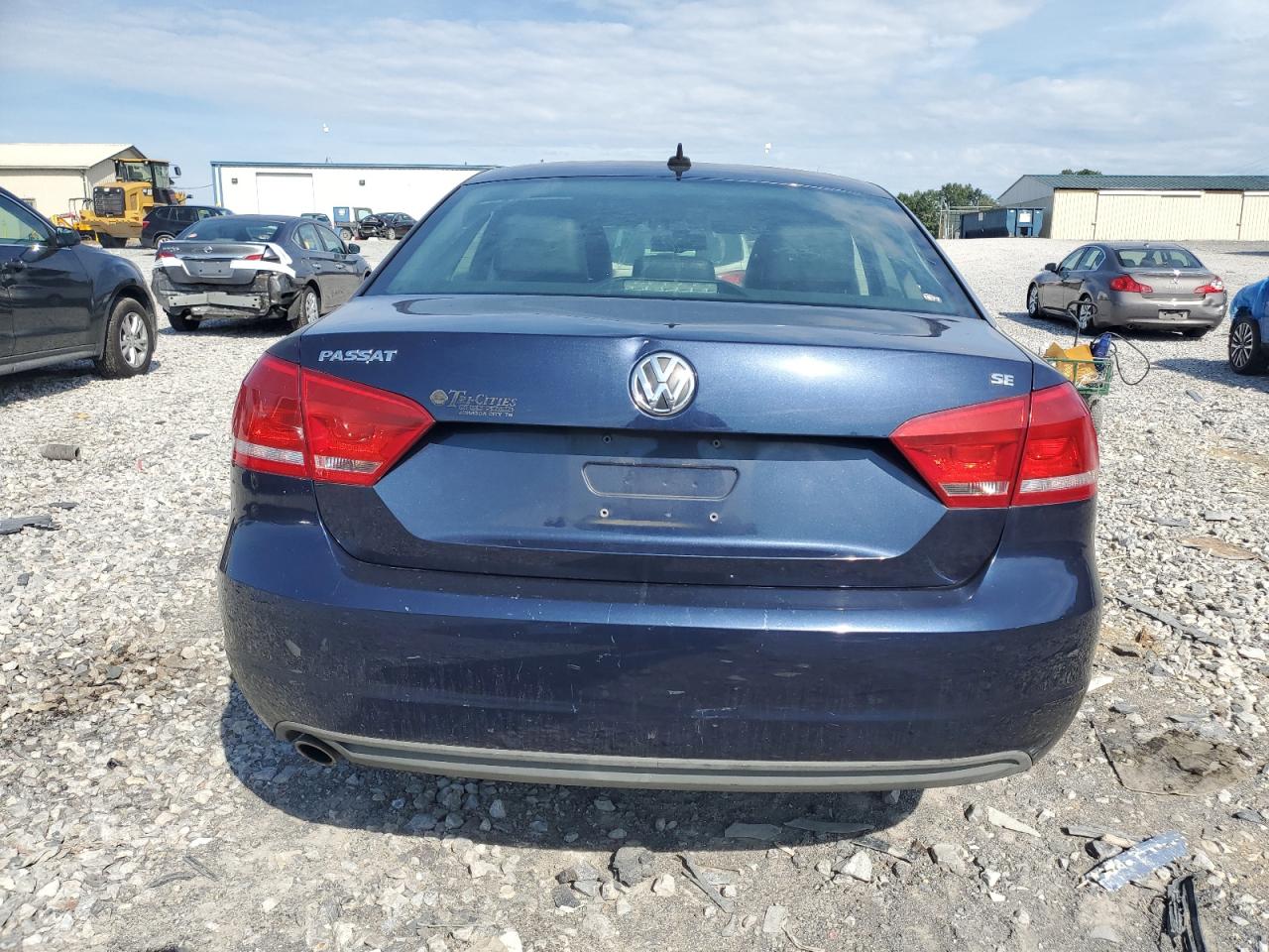 1VWBP7A32DC103718 2013 Volkswagen Passat Se