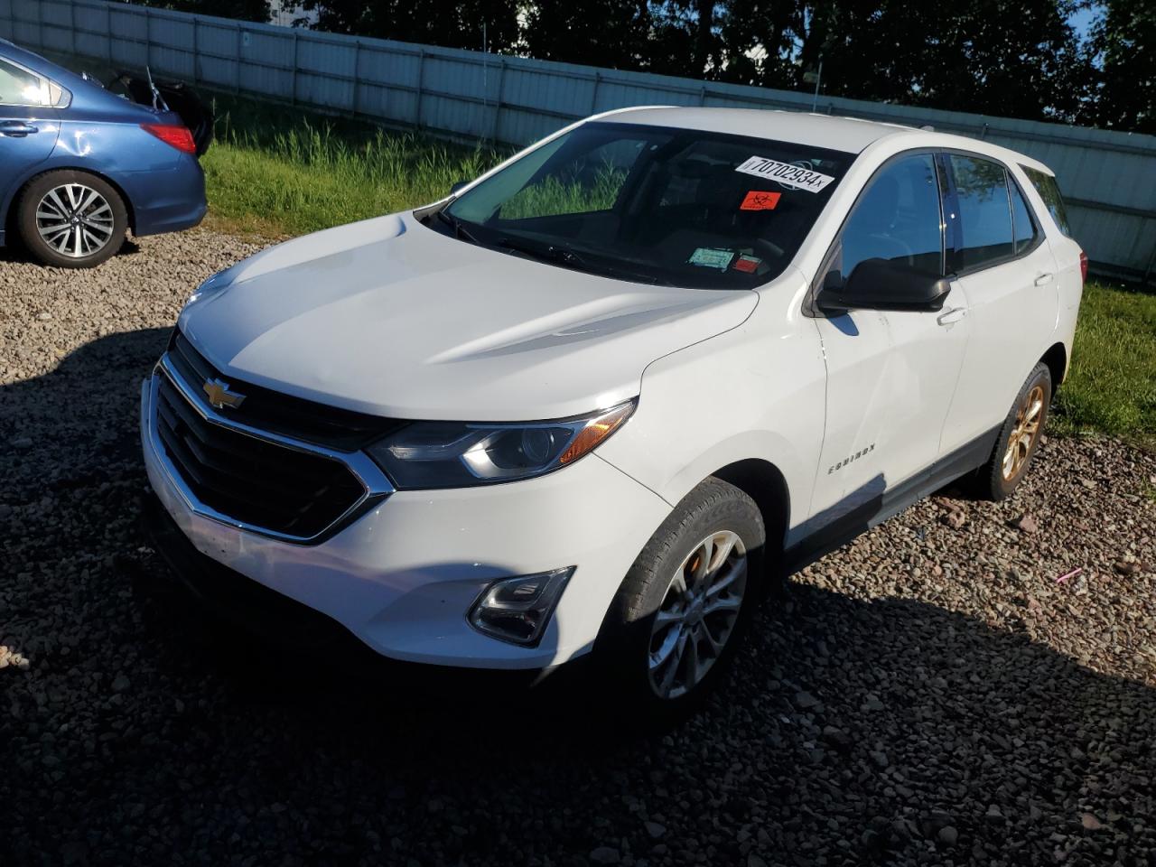 2GNAXREV5J6240377 2018 CHEVROLET EQUINOX - Image 1