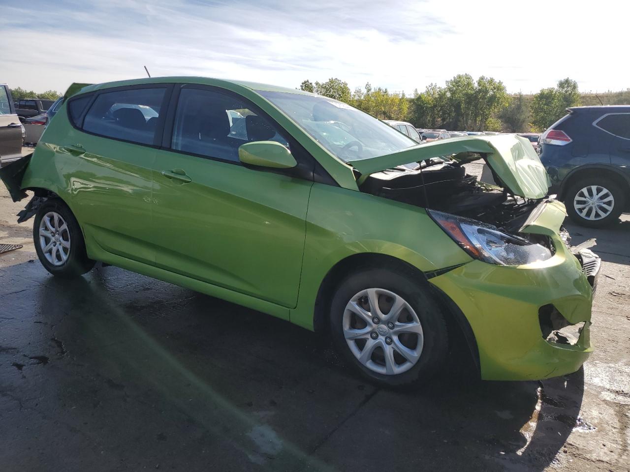 2013 Hyundai Accent - Image 4