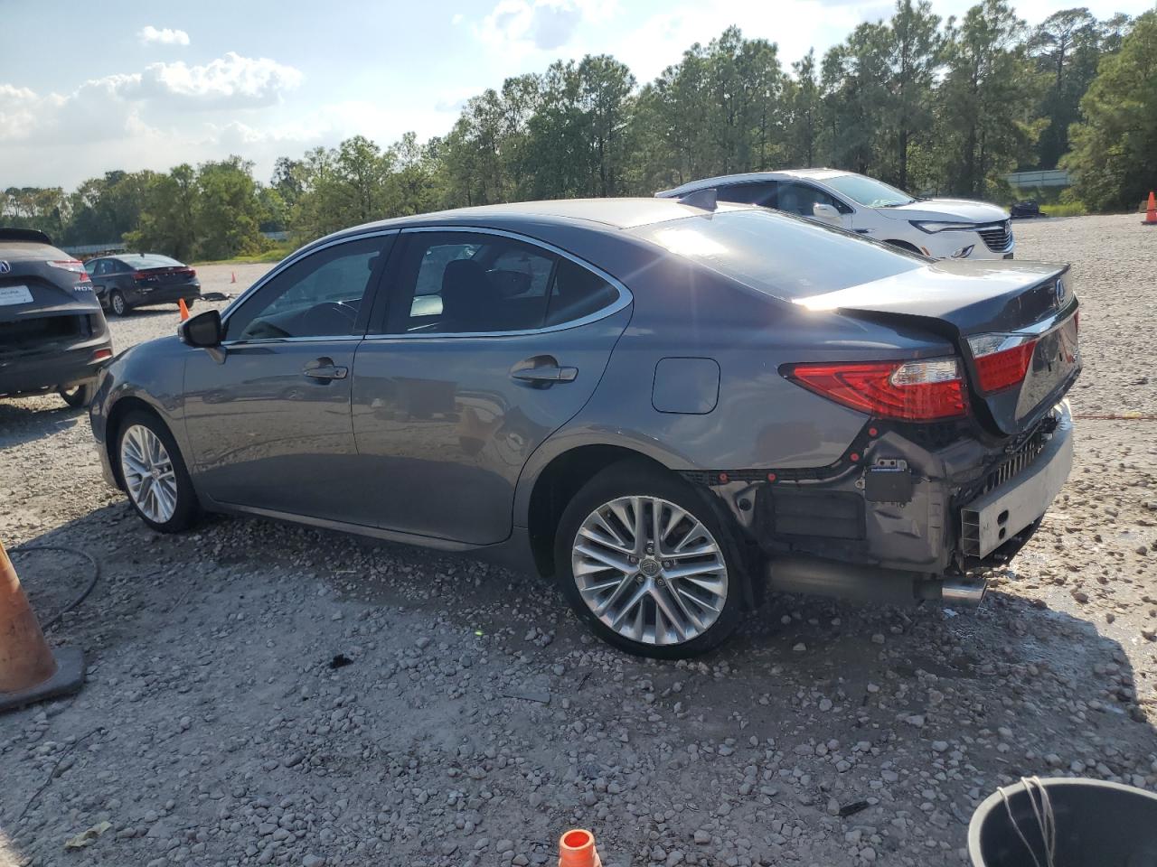 2015 Lexus Es 350 VIN: JTHBK1GG0F2163058 Lot: 72353494