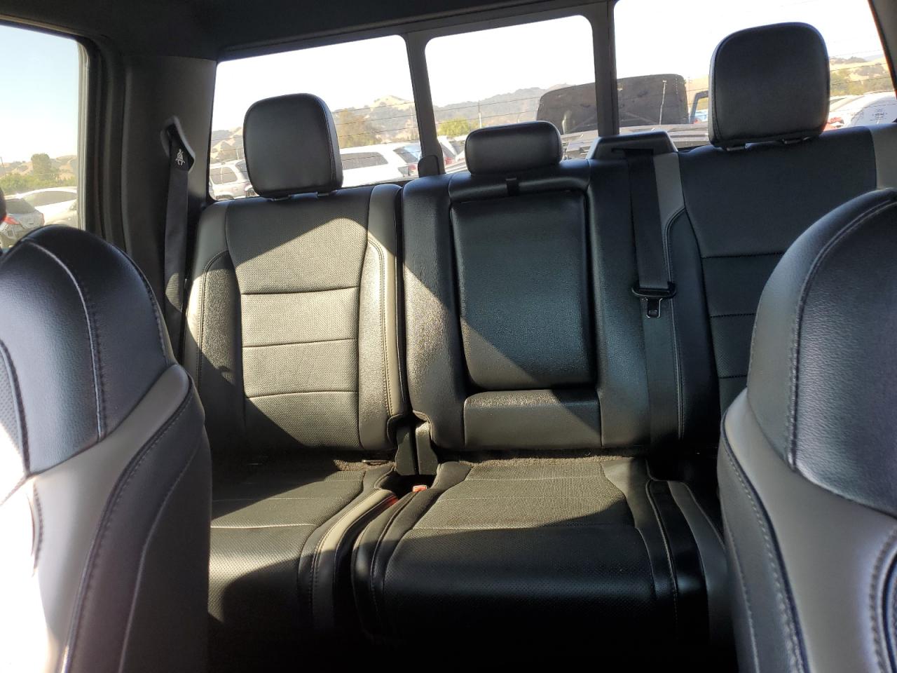 1FTFW1RG2JFC37103 2018 Ford F150 Raptor