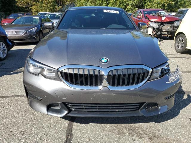 3MW5R7J03L8B17985 BMW 3 Series 330XI 5