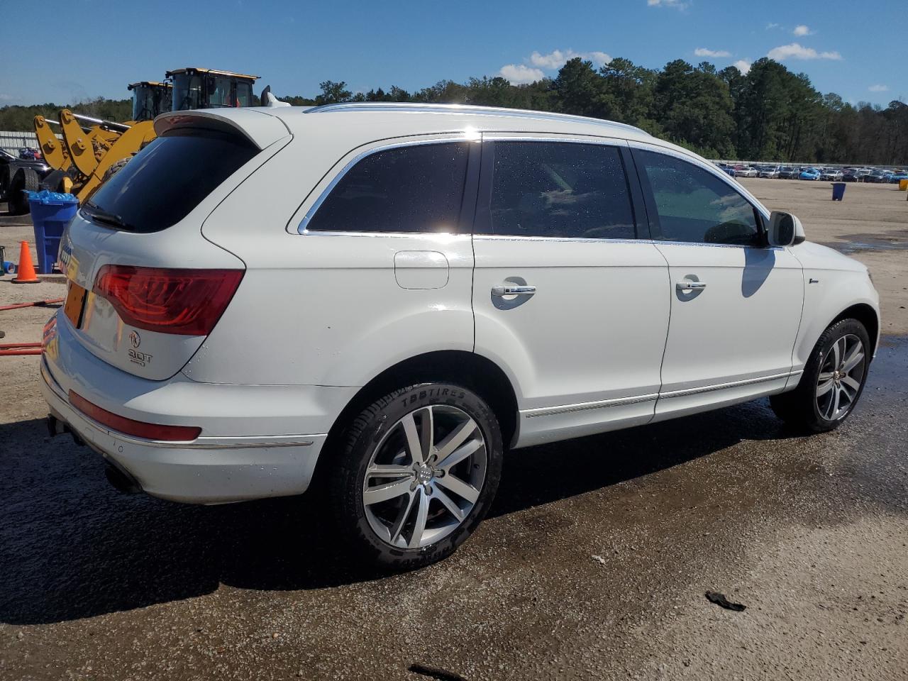 2015 Audi Q7 Premium Plus VIN: WA1LGAFE8FD032546 Lot: 73469934