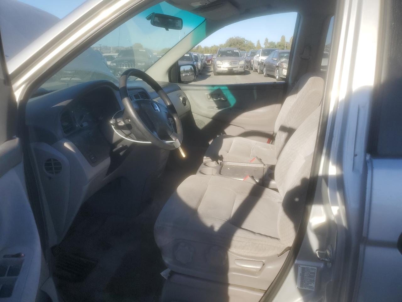 5FNRL18574B054648 2004 Honda Odyssey Lx