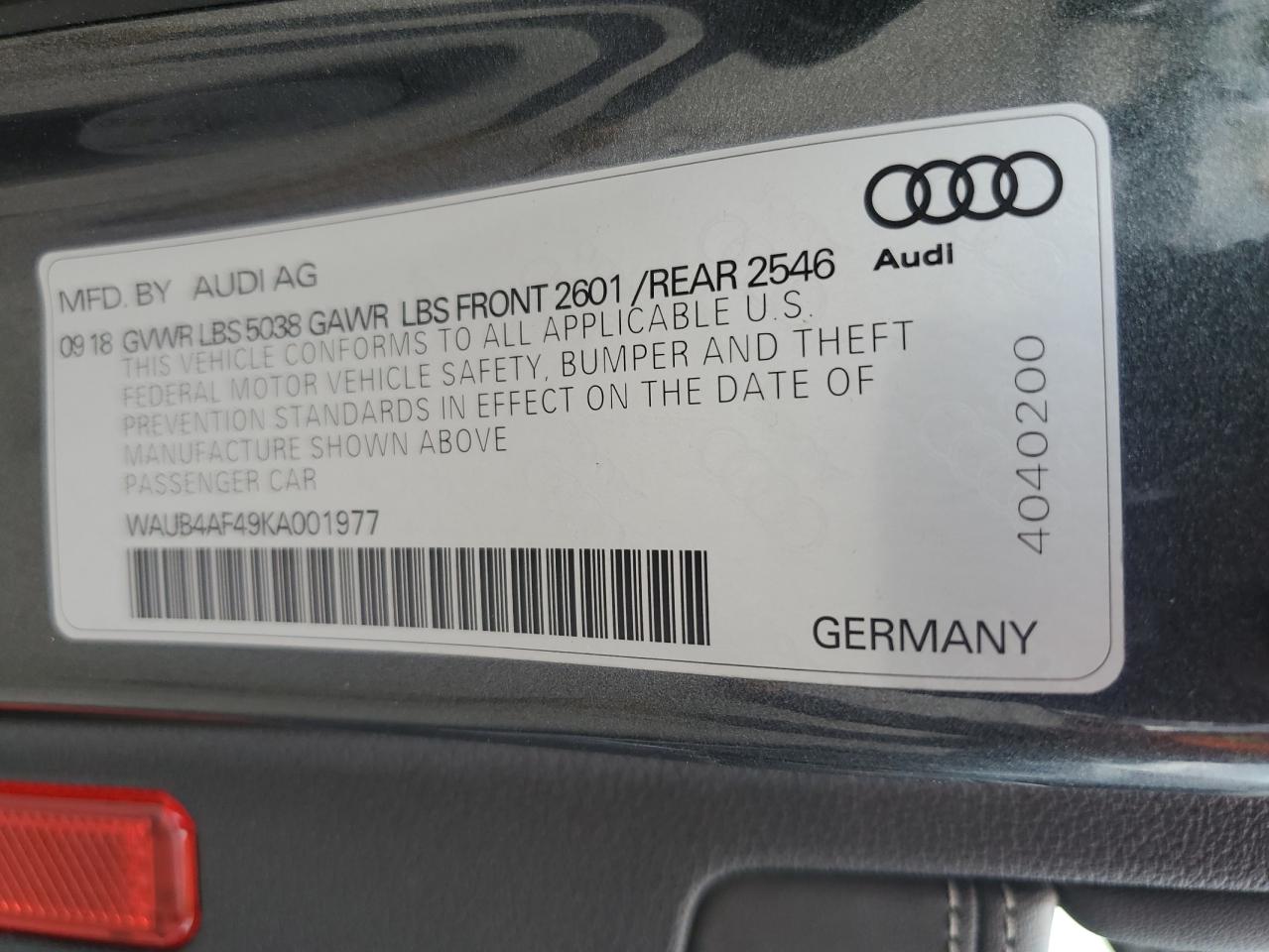 WAUB4AF49KA001977 2019 Audi S4 Premium Plus