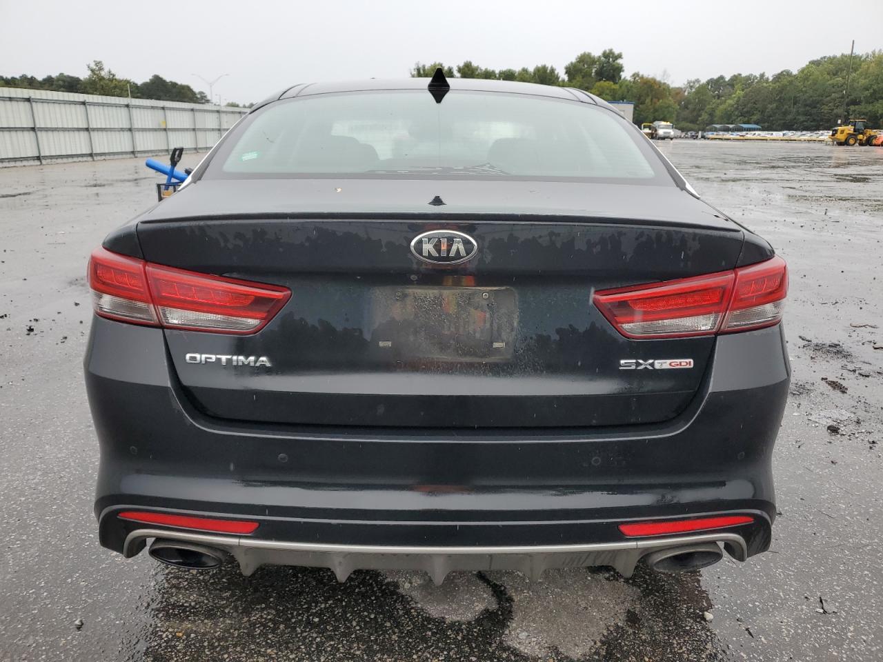 5XXGW4L23HG121617 2017 Kia Optima Sx