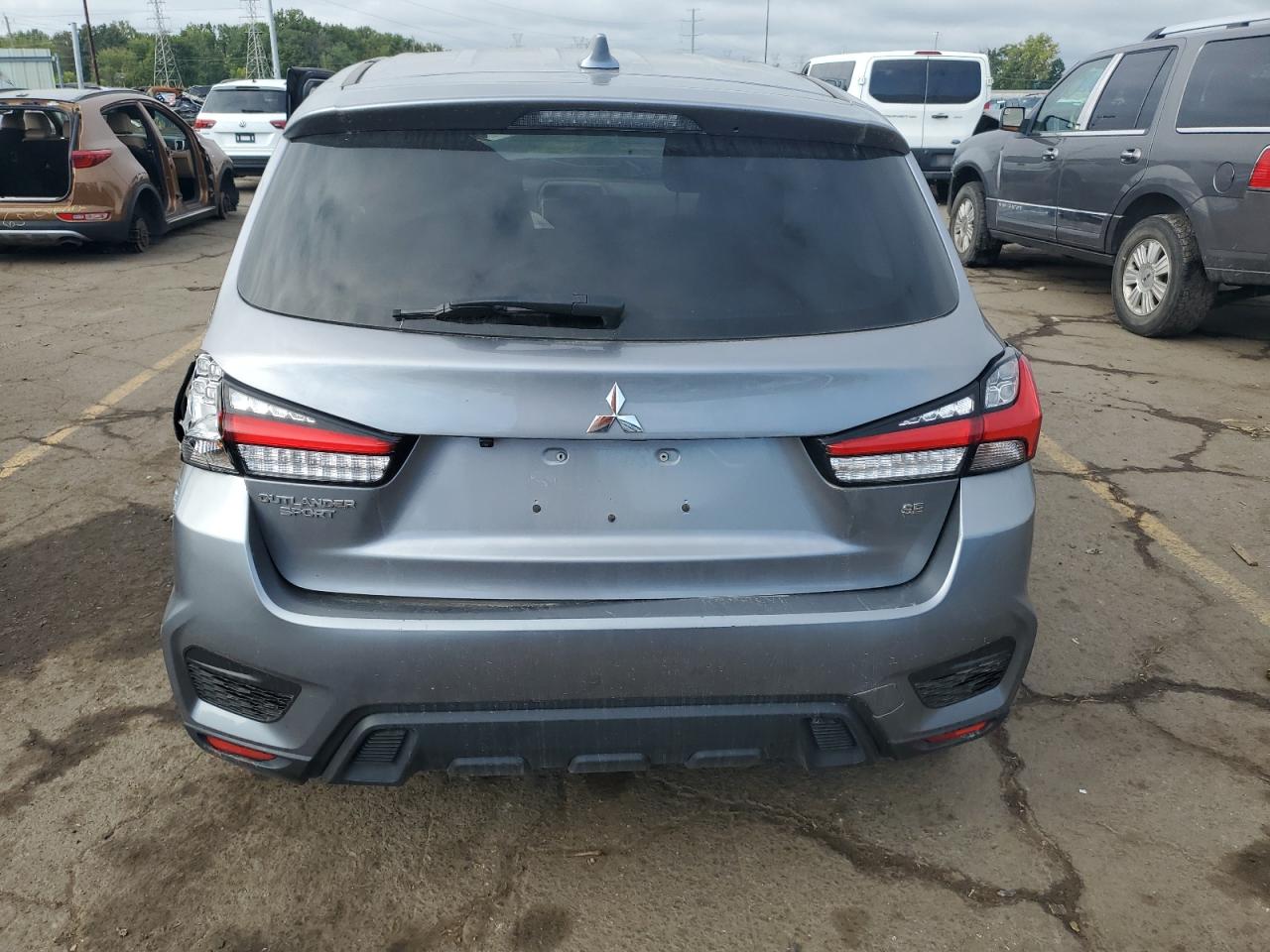 2021 Mitsubishi Outlander Sport Se VIN: JA4APVAU1MU031703 Lot: 61923154