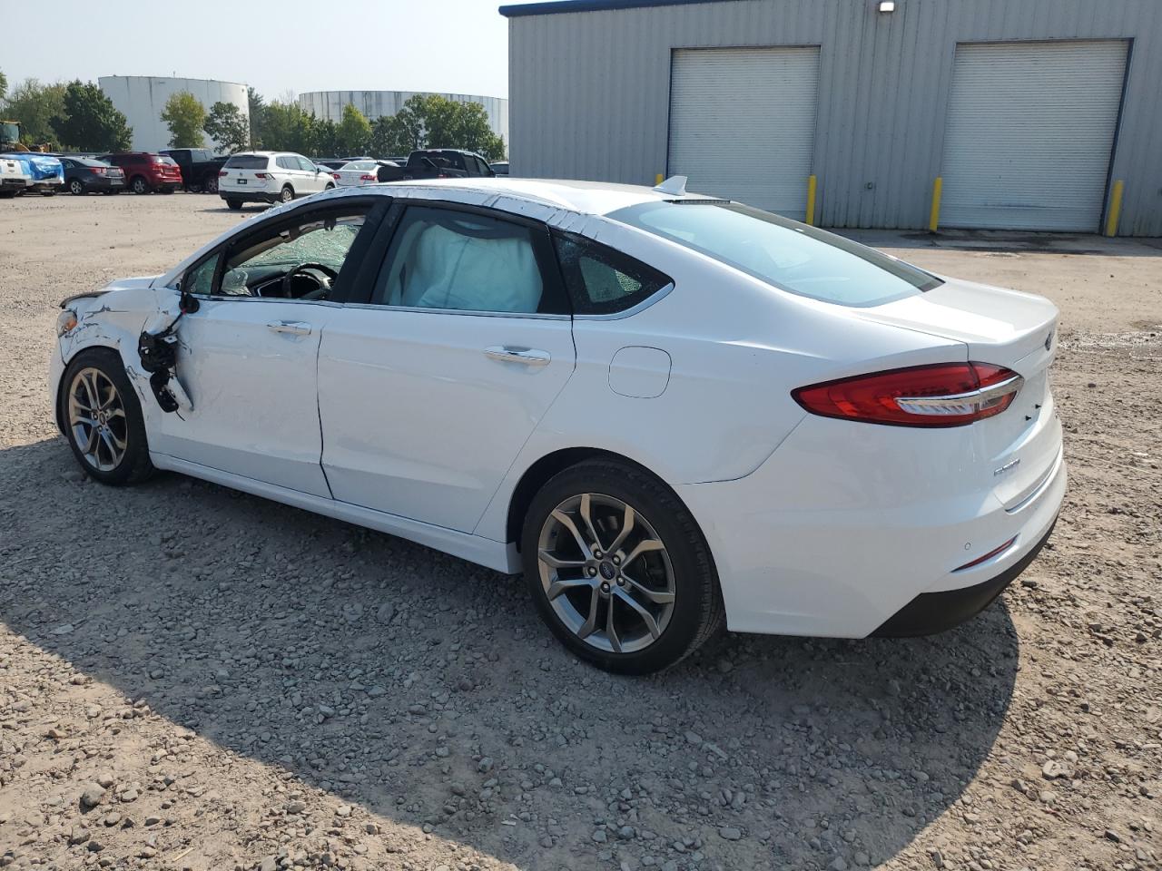 3FA6P0CD9LR106638 2020 FORD FUSION - Image 2