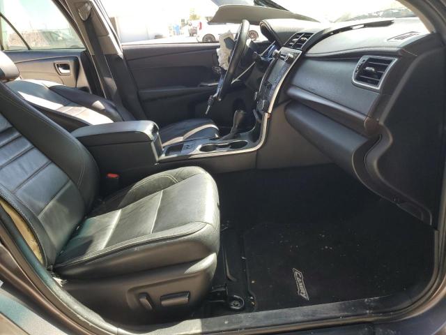  TOYOTA CAMRY 2016 Серый