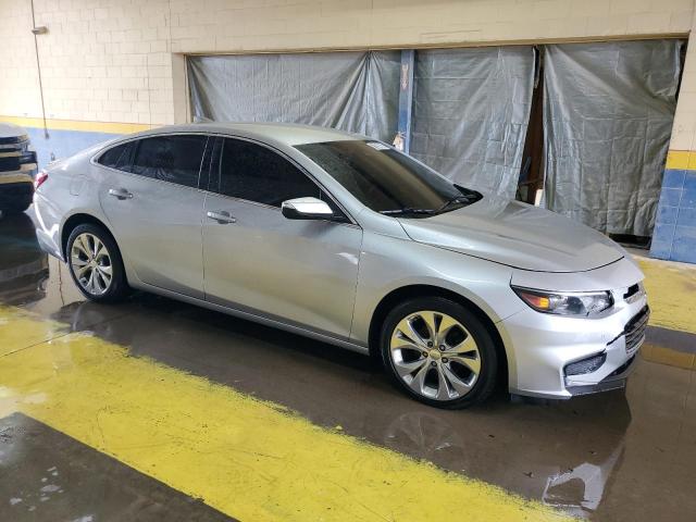  CHEVROLET MALIBU 2017 Серебристый