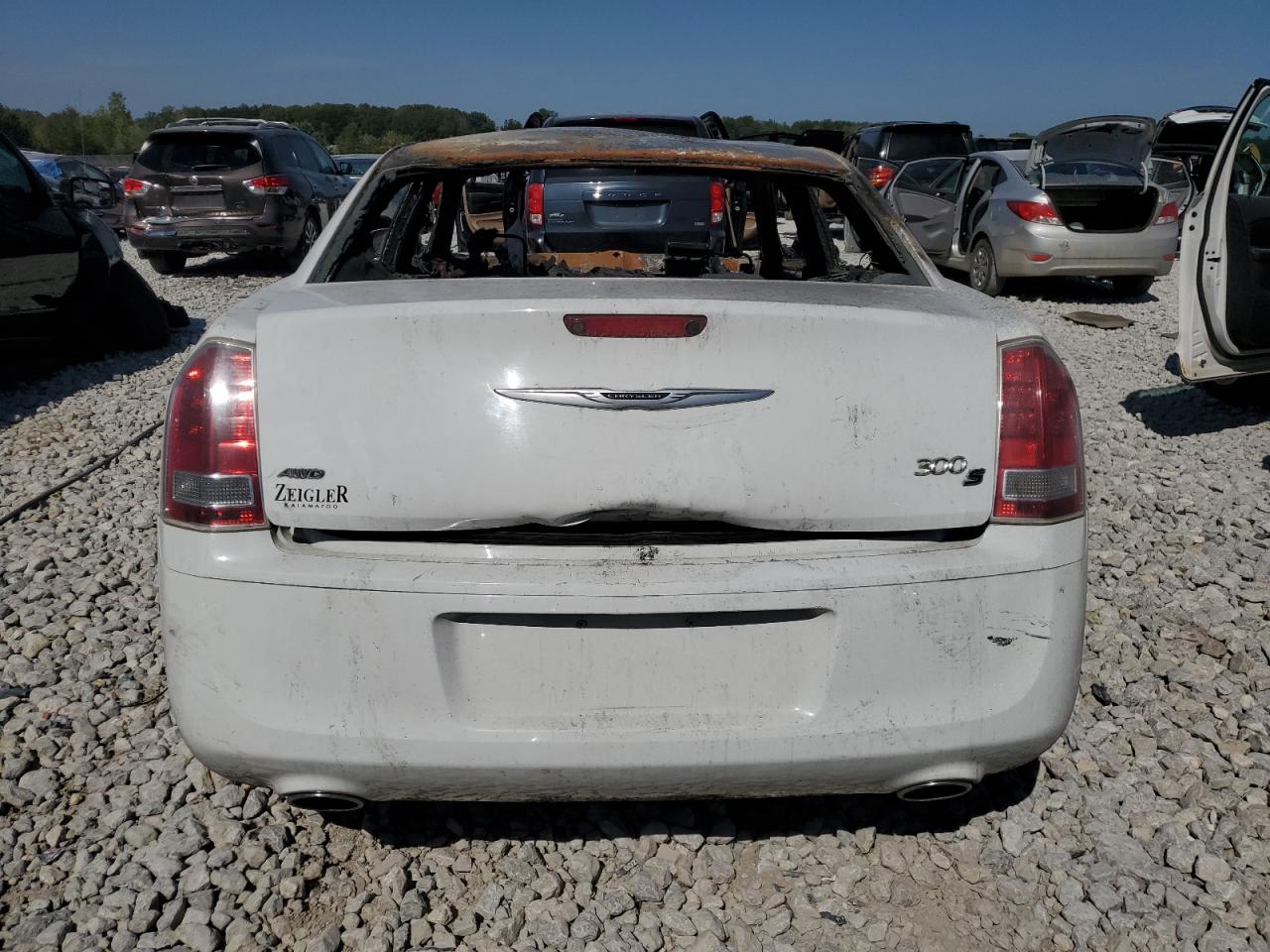 2013 Chrysler 300 S VIN: 2C3CCAGT9DH744003 Lot: 71762184