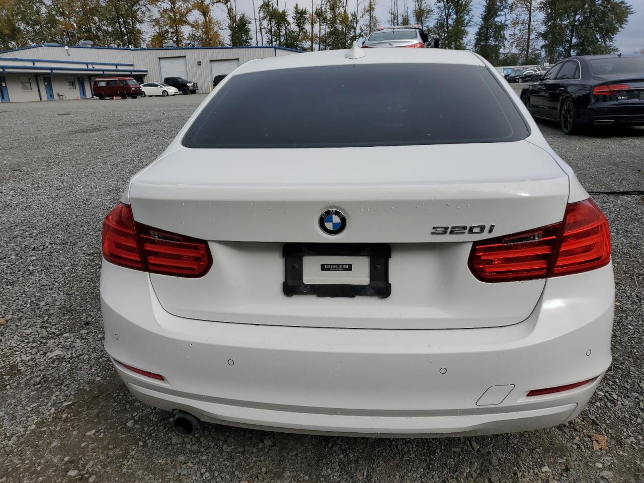 2014 BMW 320 I VIN: WBA3B1C59EP680934 Lot: 71491024