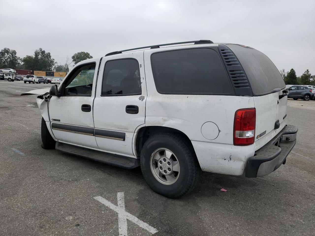 2003 Chevrolet Tahoe - Image 2