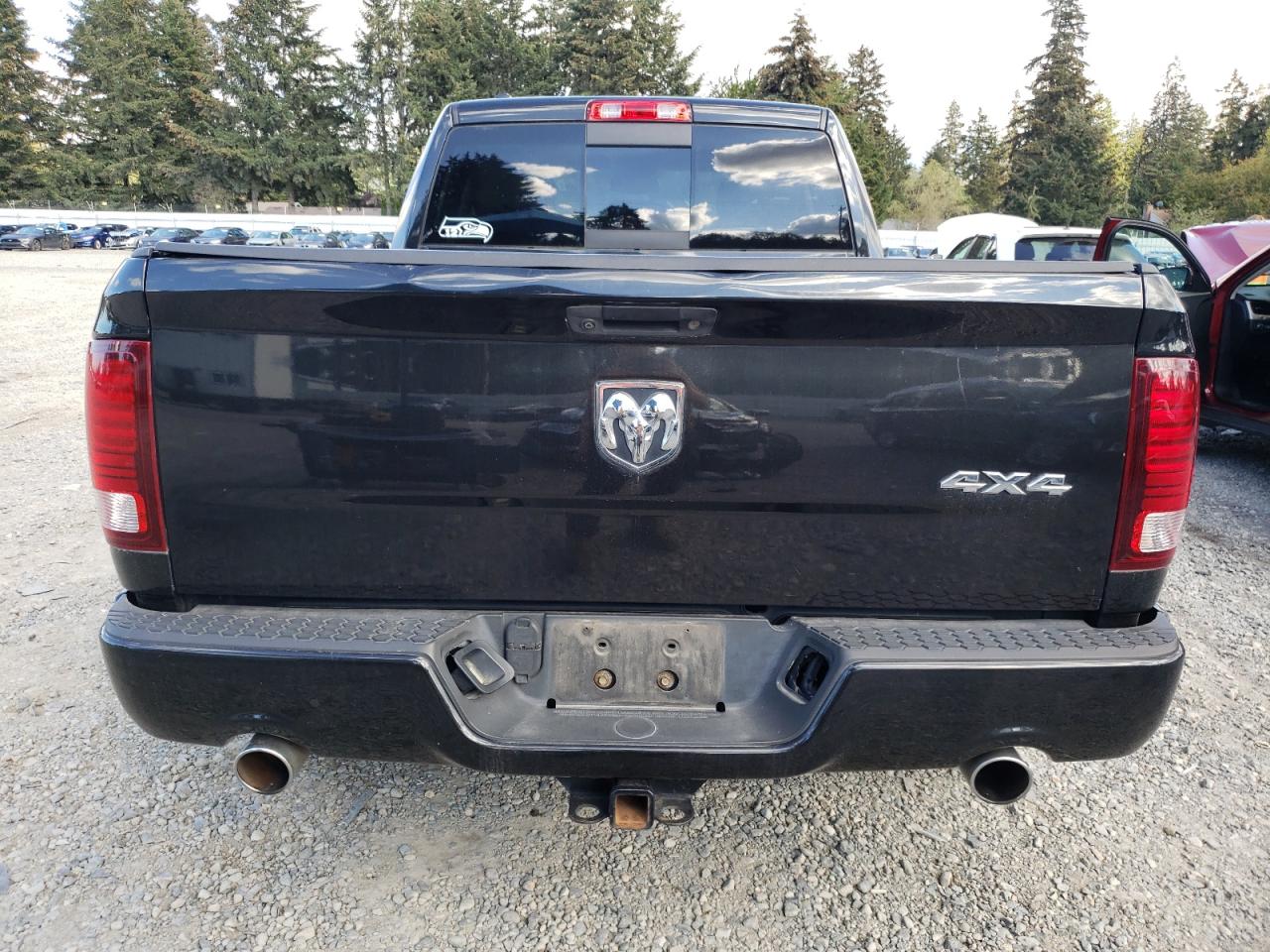 1C6RR7HT7FS667530 2015 Ram 1500 Sport