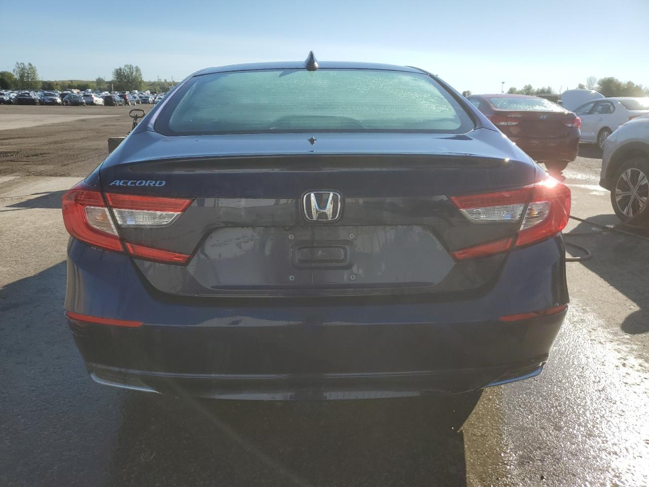 2018 Honda Accord Ex VIN: 1HGCV1F40JA245781 Lot: 68725534