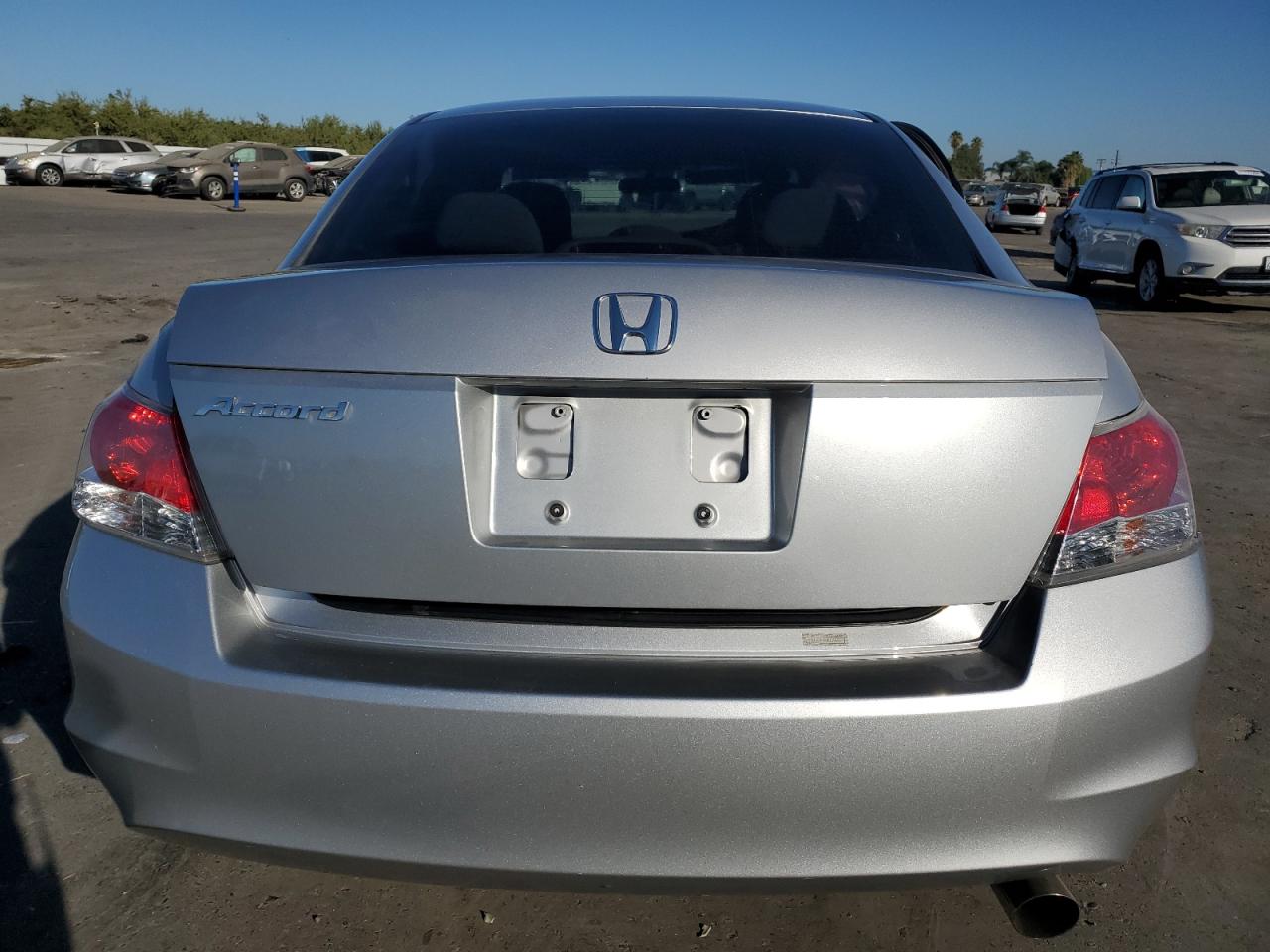 1HGCP2F39AA118681 2010 Honda Accord Lx