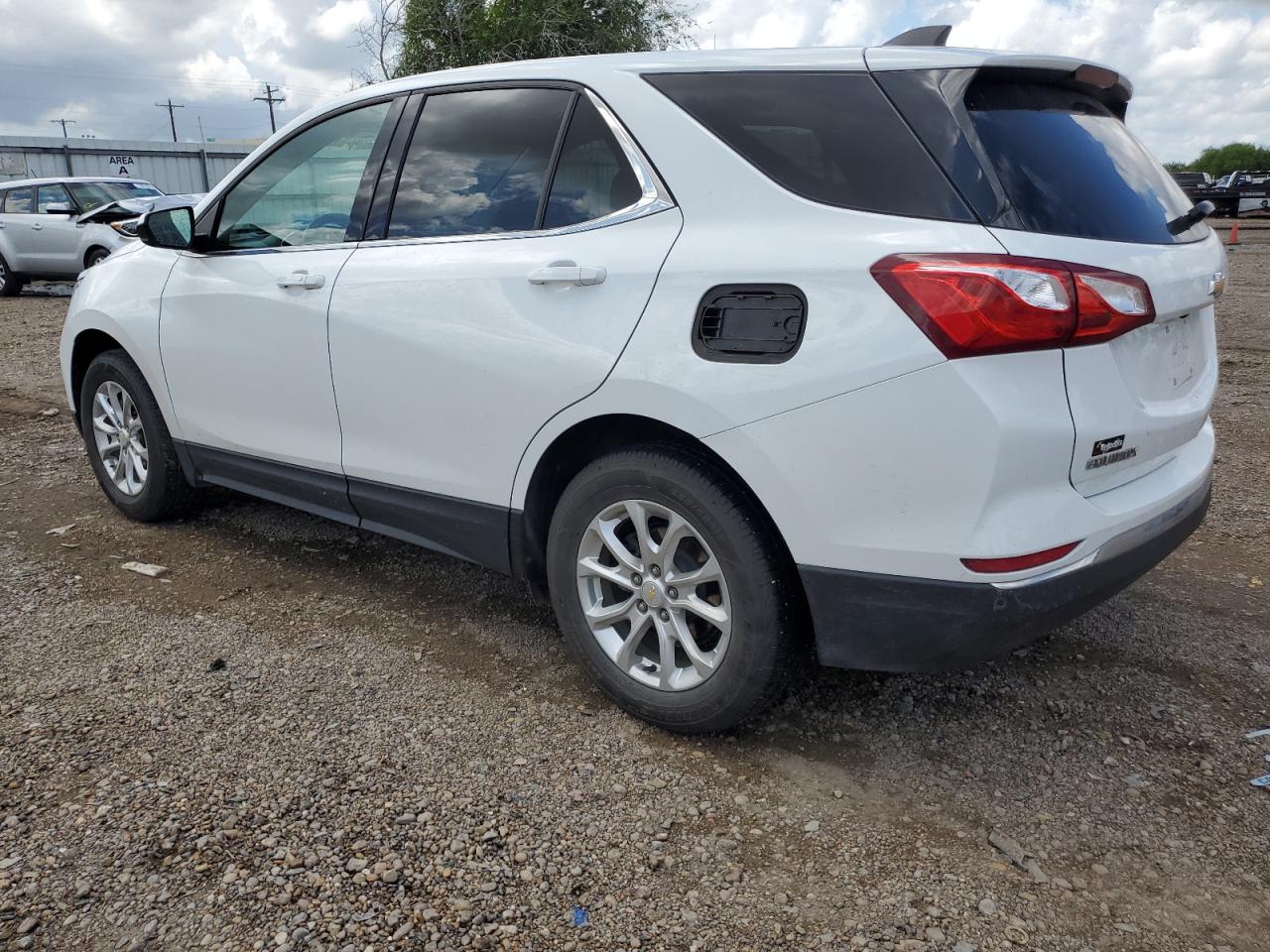 2020 Chevrolet Equinox - Image 2