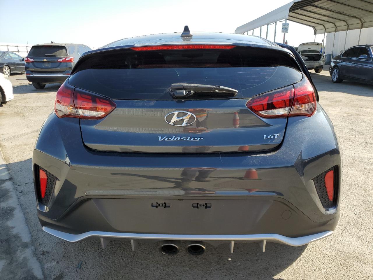 KMHTH6AB2KU009444 2019 Hyundai Veloster Turbo