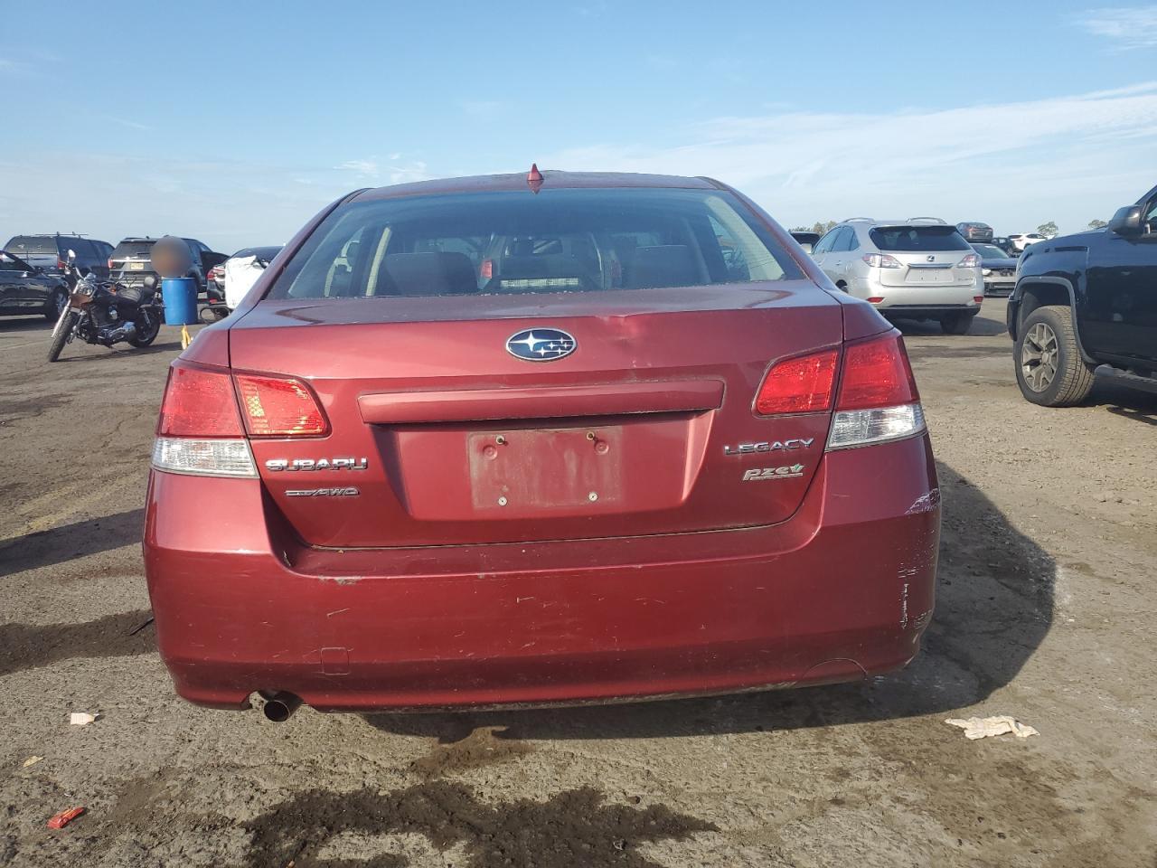 2014 Subaru Legacy 2.5I Premium VIN: 4S3BMBC65E3011803 Lot: 72303734