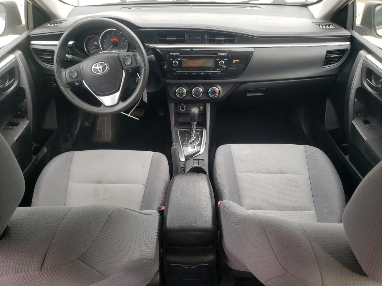 2015 Toyota Corolla L VIN: 2T1BURHE2FC255698 Lot: 70660874